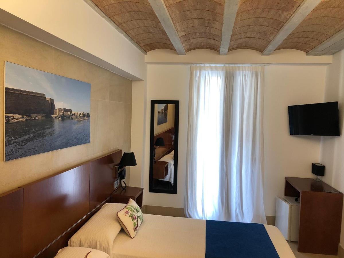 Hotel Isla Plana Tabarca Exterior photo