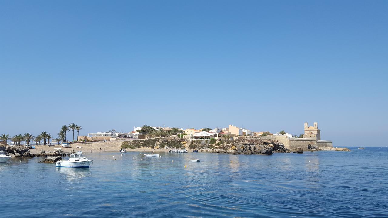 Hotel Isla Plana Tabarca Exterior photo