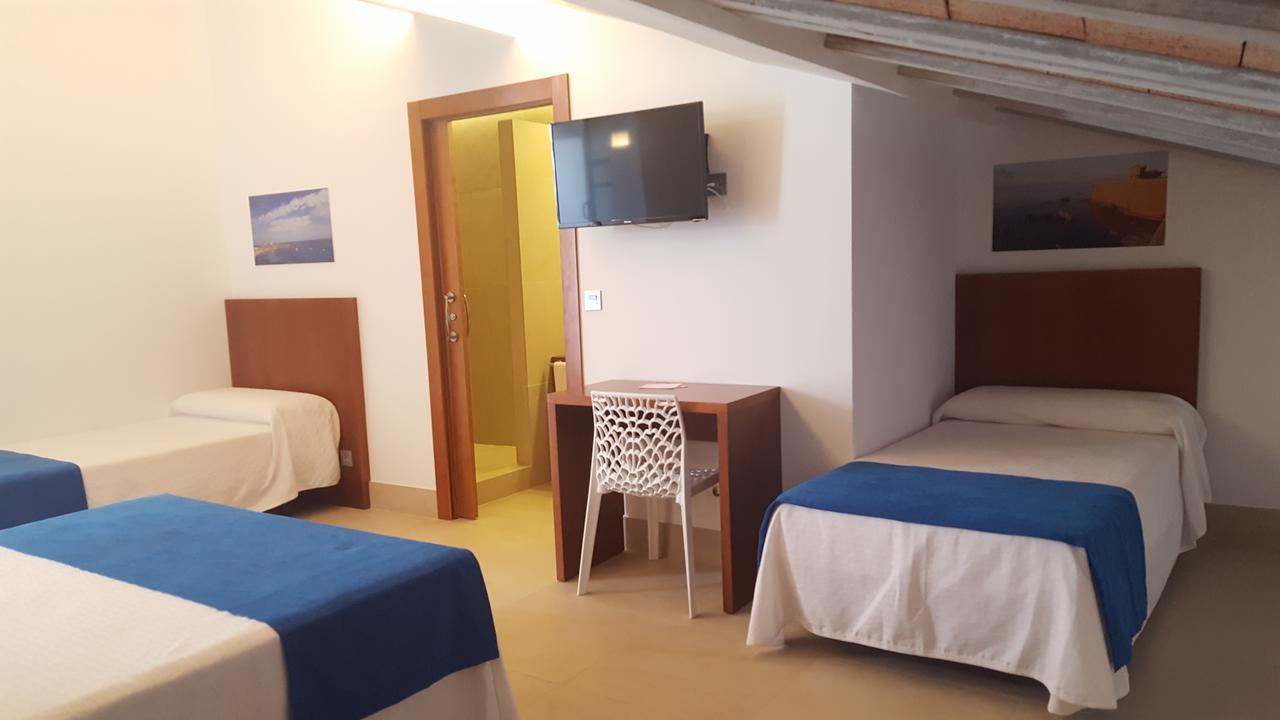 Hotel Isla Plana Tabarca Exterior photo